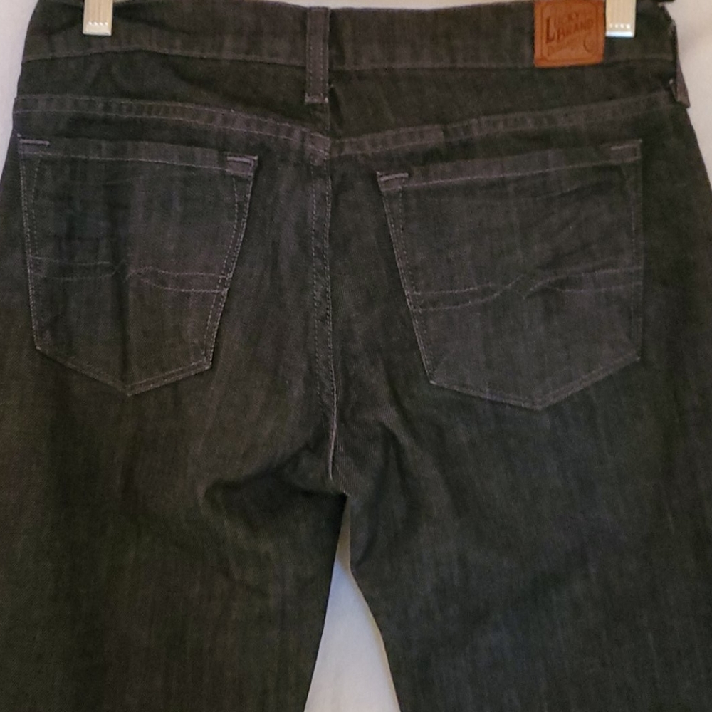 LUCKY BRAND, MADE IN USA. Size 2/26. - Picture 7 of 11